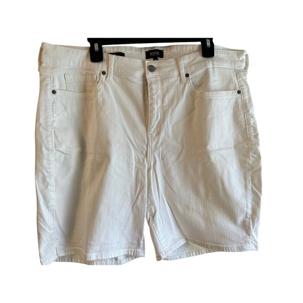 NYDJ Ella Lift tuck technology Denim Bermuda Shorts White Side Slit Stretch 18W